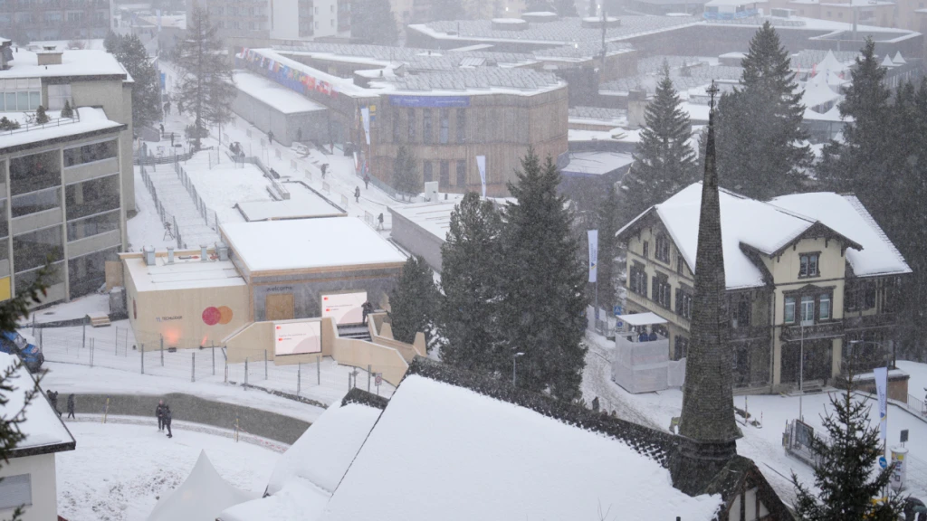 Mieterverband geht gegen Zwangsräumungen vor, © Keystone/SDA Mieterverband geht gegen Zwangsräumungen vor, © Keystone/SDA