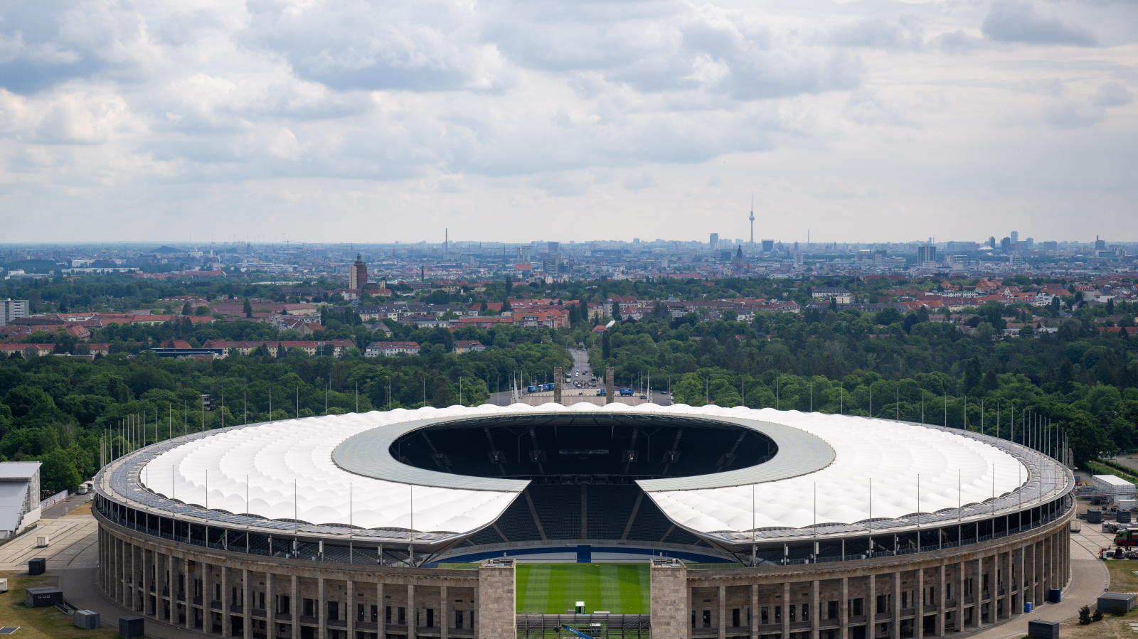 Finaller Berlin’de Oynanır!, © dpa