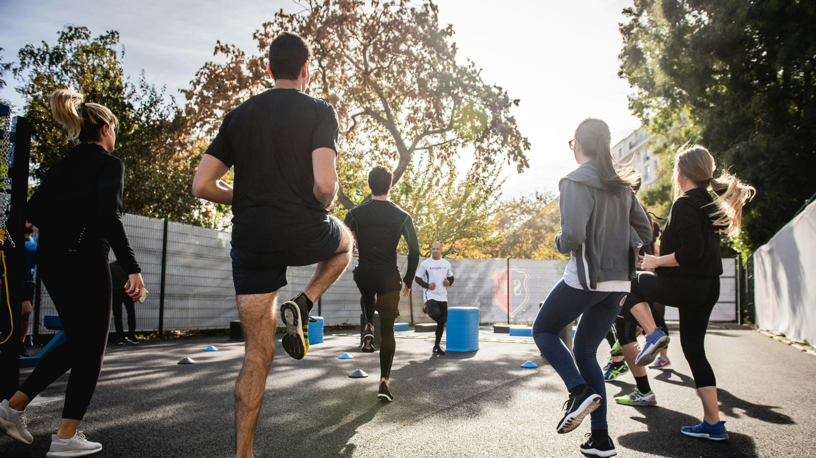Fitnesstraining im Winter der Stabsstelle für Sport, © Symbolbild: Unsplash/gabin Vallet