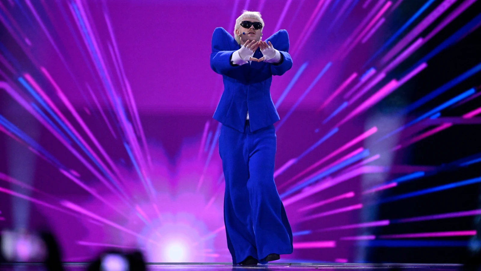 Niederländer Joost Klein vom ESC-Finale ausgeschlossen, © EPA/JESSICA GOW SWEDEN OUT Niederländer Joost Klein vom ESC-Finale ausgeschlossen, © EPA/JESSICA GOW SWEDEN OUT