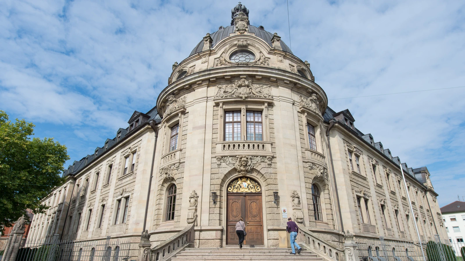 Müebbet Mahkumu Kaçıran Kişiye 2.5 Yıl Hapis Cezası!, © dpa Müebbet Mahkumu Kaçıran Kişiye 2.5 Yıl Hapis Cezası!, © dpa