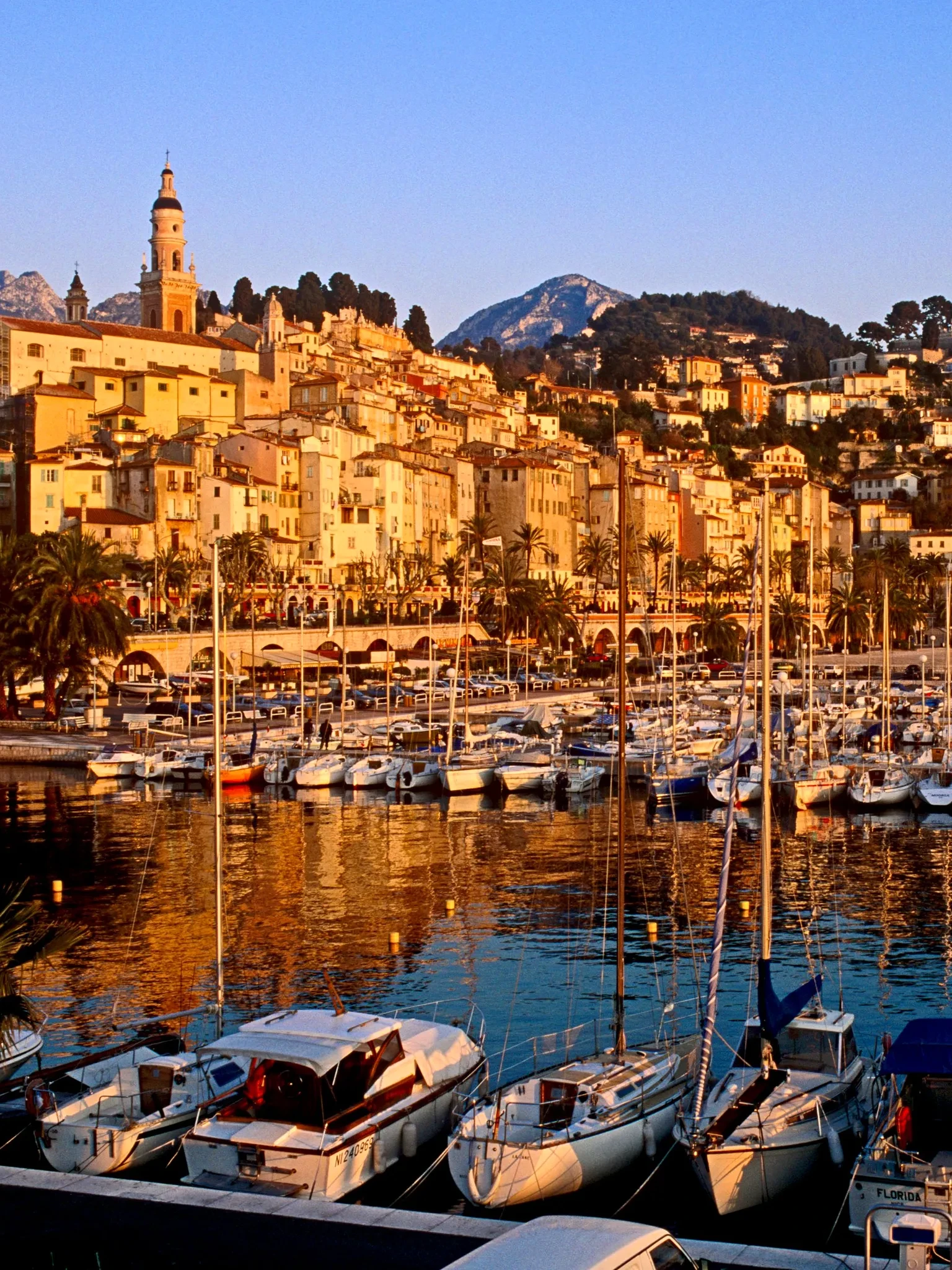 Sonnige Gegend, finstere Gestalten, © In Pictures Ltd./Corbis/Getty Images Sonnige Gegend, finstere Gestalten, © In Pictures Ltd./Corbis/Getty Images