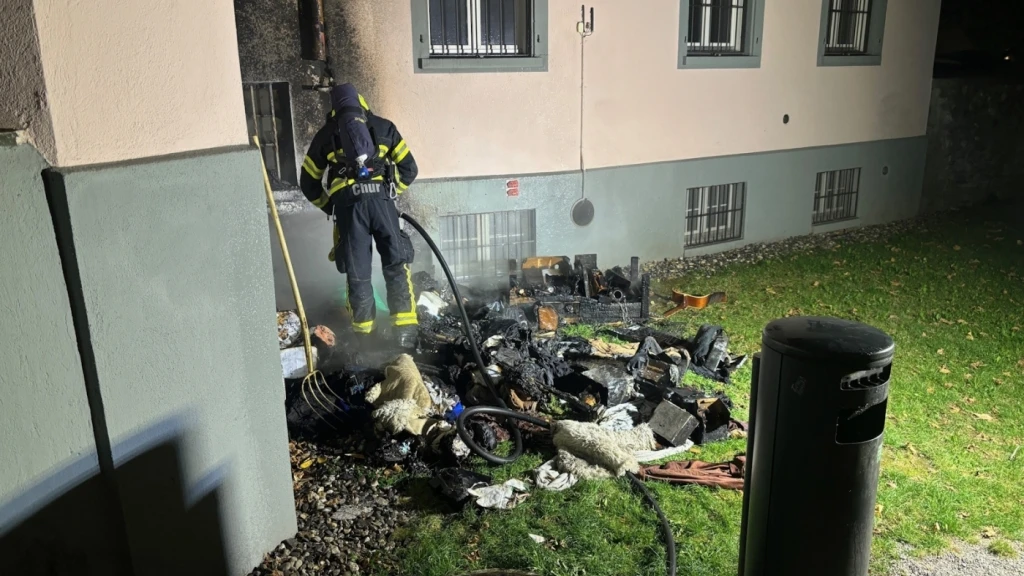 Mutmasslicher Brandstifter in Chur festgenommen, © Kantonspolizei Graubünden Mutmasslicher Brandstifter in Chur festgenommen, © Kantonspolizei Graubünden