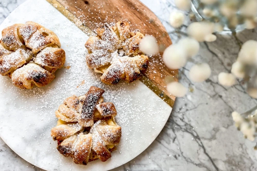 Lynn Kühner hat in ihrer Campingküche leckere Apfelringe gezaubert, © Lynn Kühner Lynn Kühner hat in ihrer Campingküche leckere Apfelringe gezaubert, © Lynn Kühner