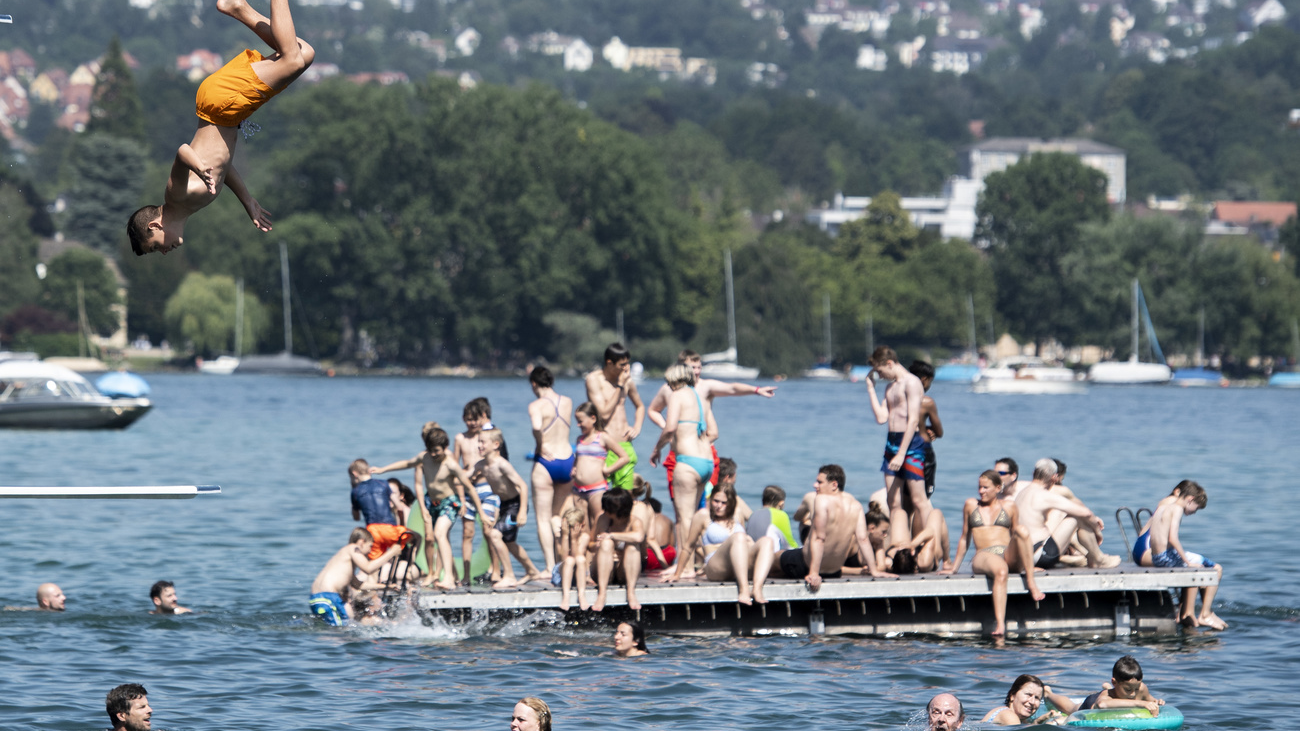 Mehr als 2 Millionen Eintritte bei Stadtzürcher Badis, © Keystone SDA