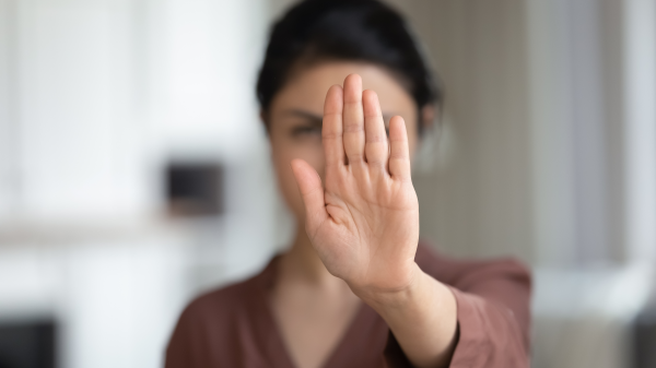 Kadınlara Yönelik Şiddet: Tehdit Nerede Değil, Kimden Geliyor?, © shutterstock