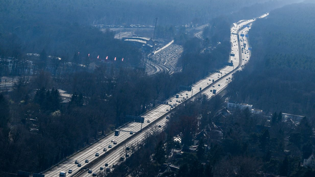 A8 Otoyolu Hafta Sonu Kapalı Kalıyor, © Jens Kalaene/dpa