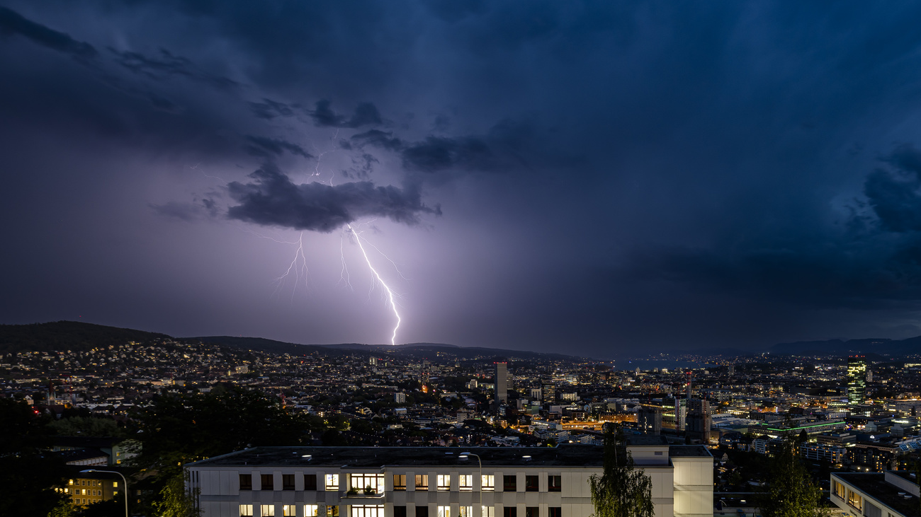 Gewitter Zürich Blitze Unwetter Sturm , © Keystone-SDA