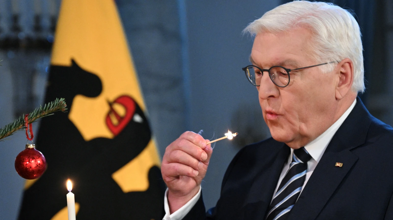 Cumhurbaşkanı Steinmeier Birlik Çağrısı Yaptı, © Annegret Hilse/Reuters/Pool/dpa Cumhurbaşkanı Steinmeier Birlik Çağrısı Yaptı, © Annegret Hilse/Reuters/Pool/dpa