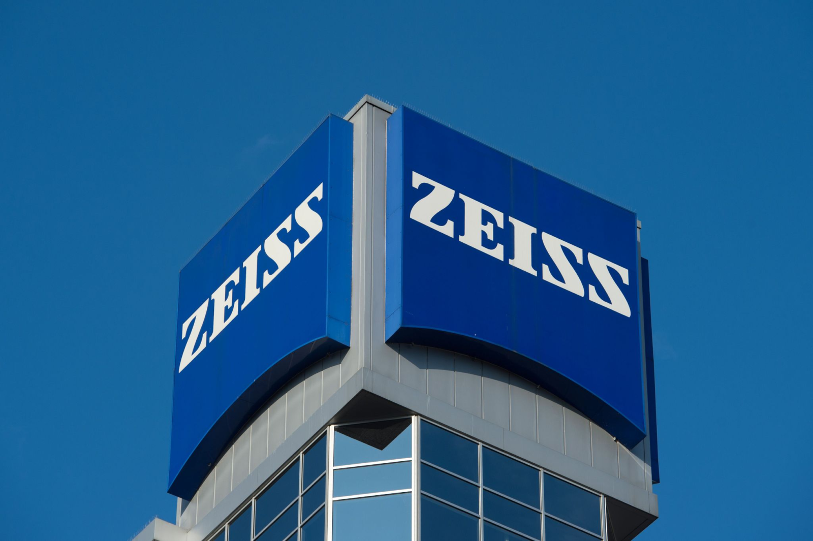 Das Logo der Carl Zeiss AG.
