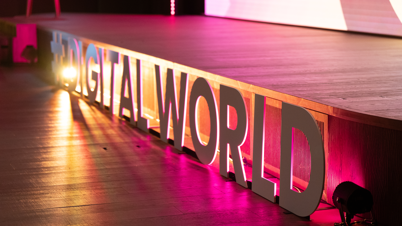 Thementag «Digital-World Conference», © IWF
