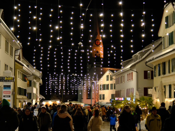 © Advent Pfäffikon