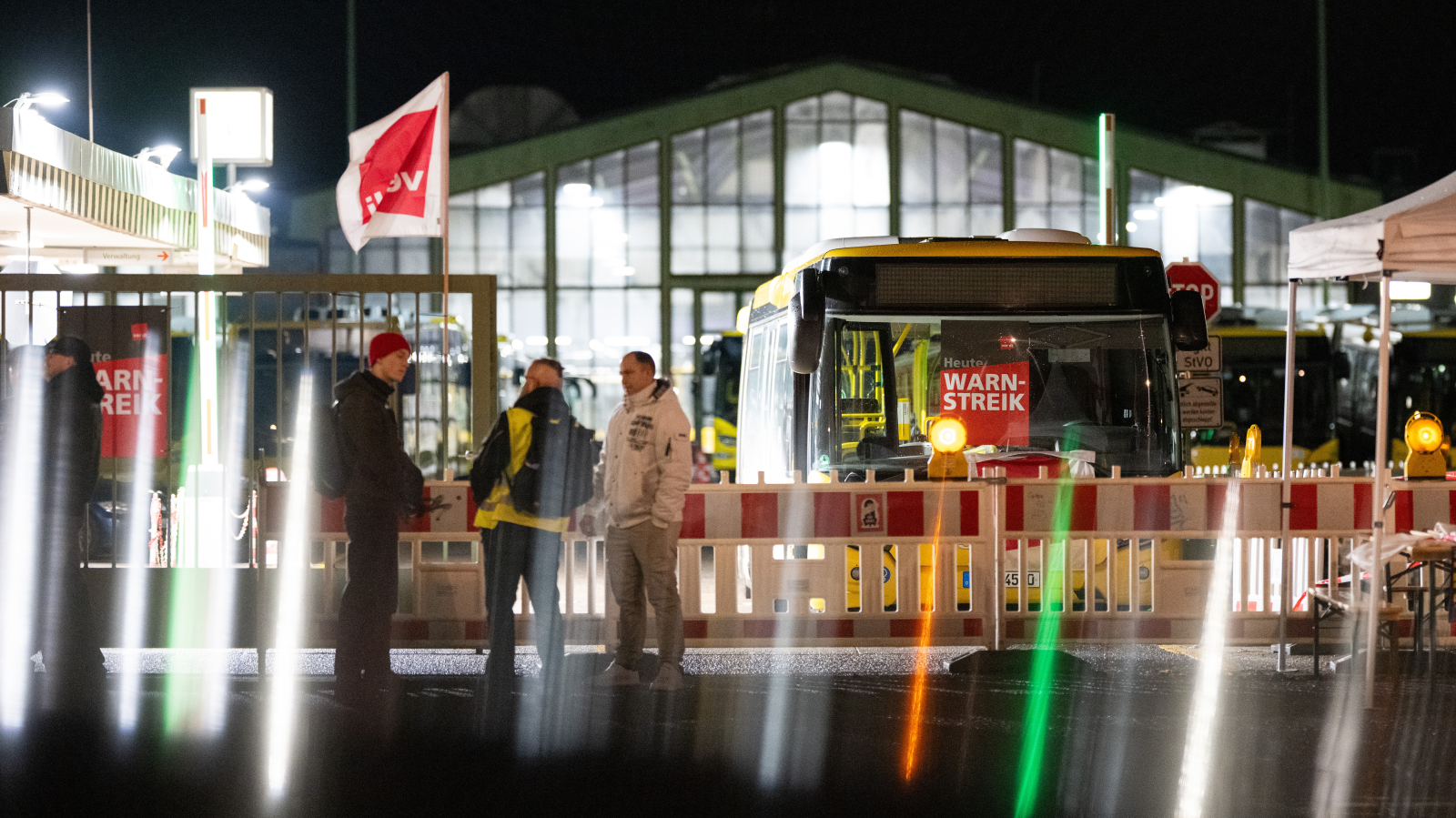 Grevde Ulaşım Alternatifleri: BVG Grevi Bugün de Sürüyor!, © dpa