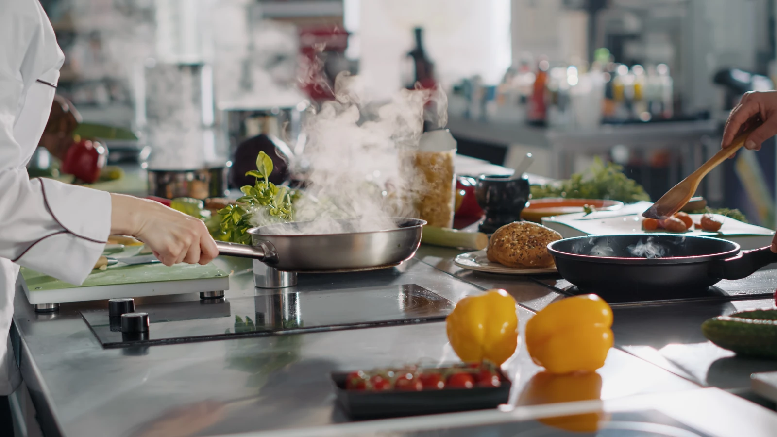 Bremenli Çift, Achim'deki Eski İtfaiye Binasını Canlandırıyor!, © shutterstock Bremenli Çift, Achim'deki Eski İtfaiye Binasını Canlandırıyor!, © shutterstock