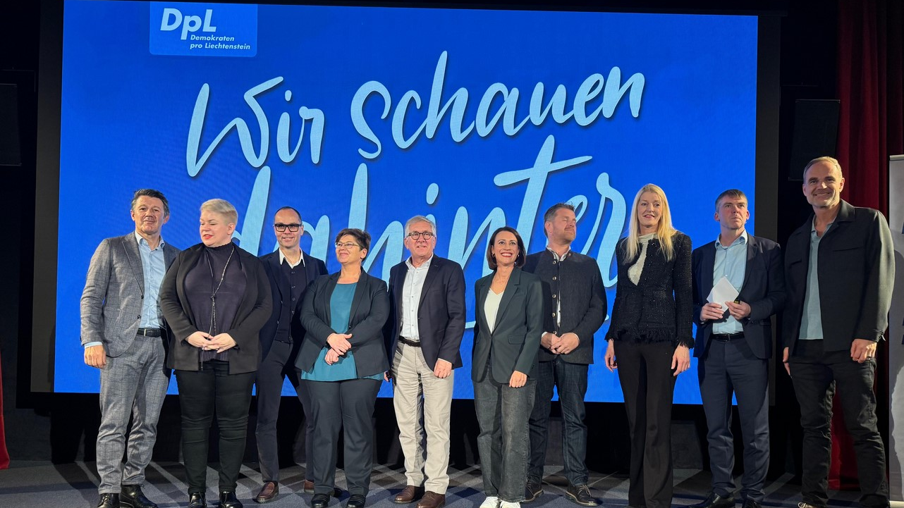 Zehn DpL-Kandidaten,&nbsp; Herbert Elkuch nicht dabei, © Radio Liechtenstein