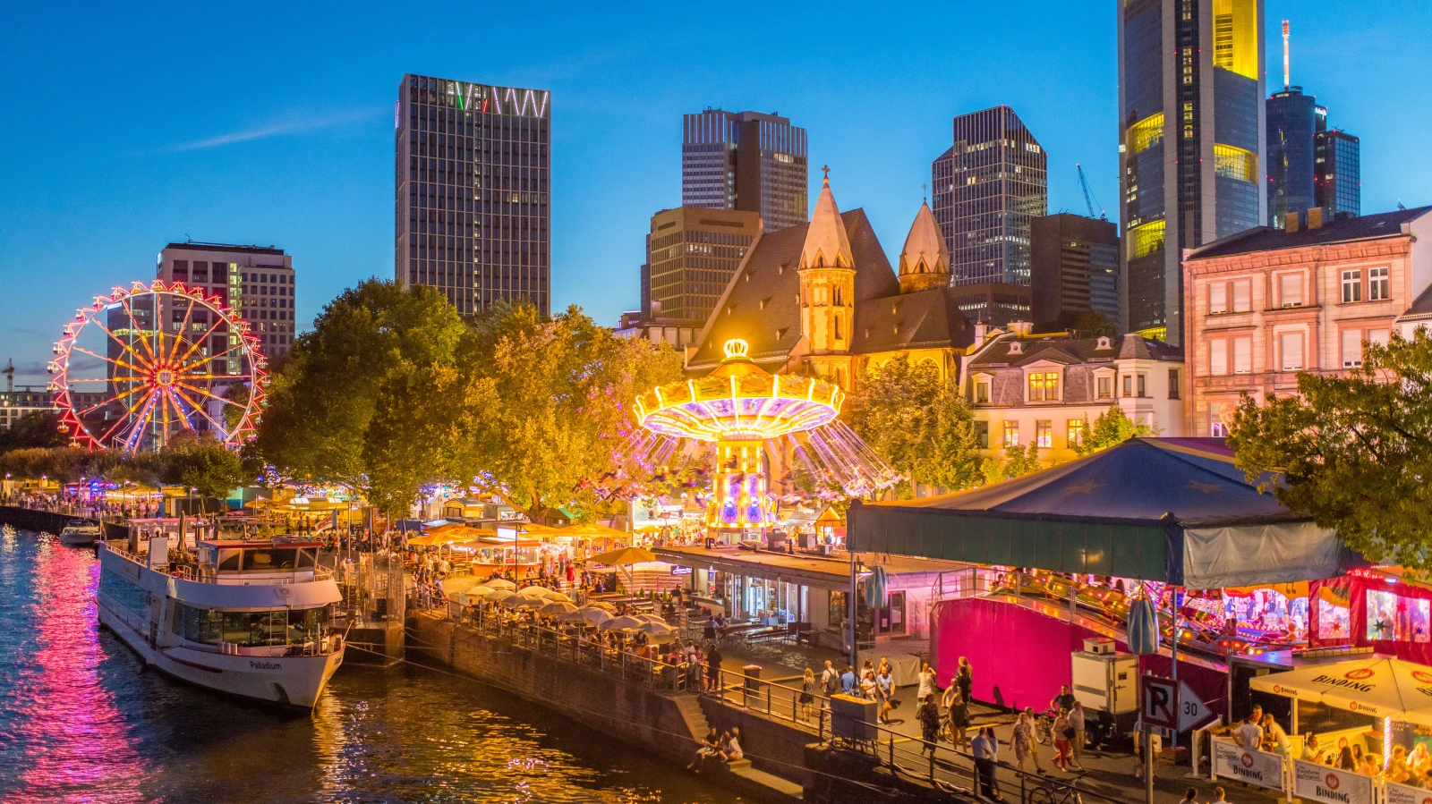 Frankfurt, © visitfrankfurt__Holger_Ullmann.jpg Frankfurt, © visitfrankfurt__Holger_Ullmann.jpg