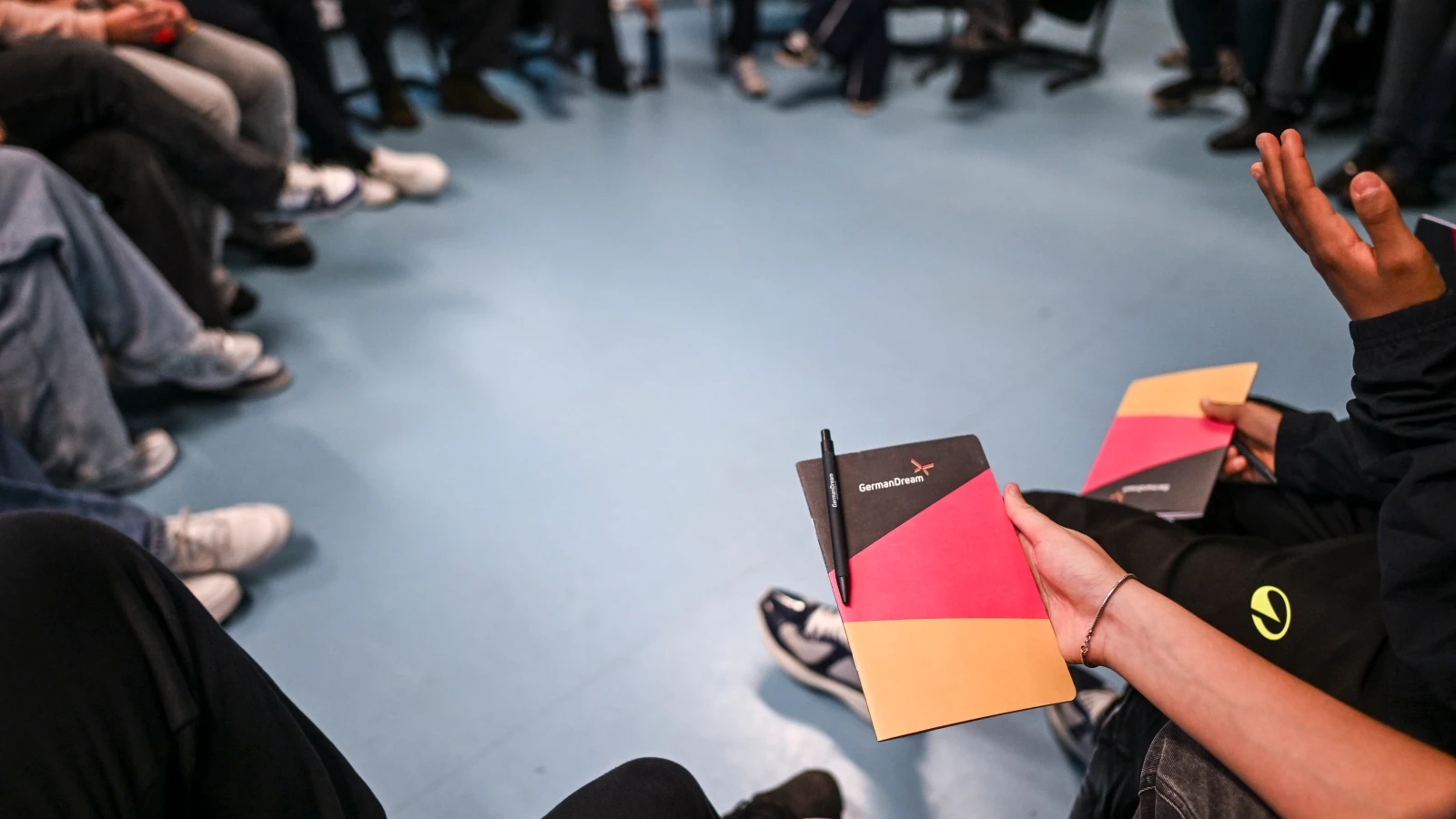 Münsterli Öğrenciler Tarih Yarışması Finalinde, © Jens Kalaene/dpa Münsterli Öğrenciler Tarih Yarışması Finalinde, © Jens Kalaene/dpa