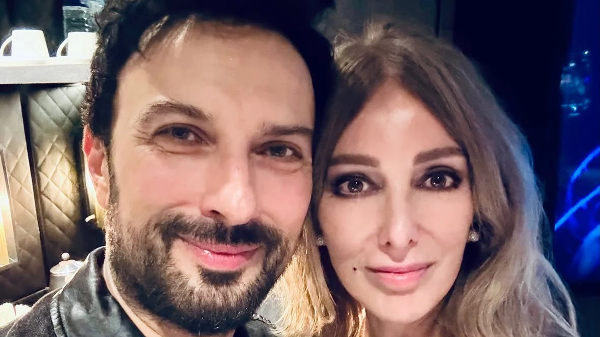 Tarkan’ın Londra Sahnesine Ünlü Oyuncudan Tam Not, © zerrintekindor / instagram Tarkan’ın Londra Sahnesine Ünlü Oyuncudan Tam Not, © zerrintekindor / instagram