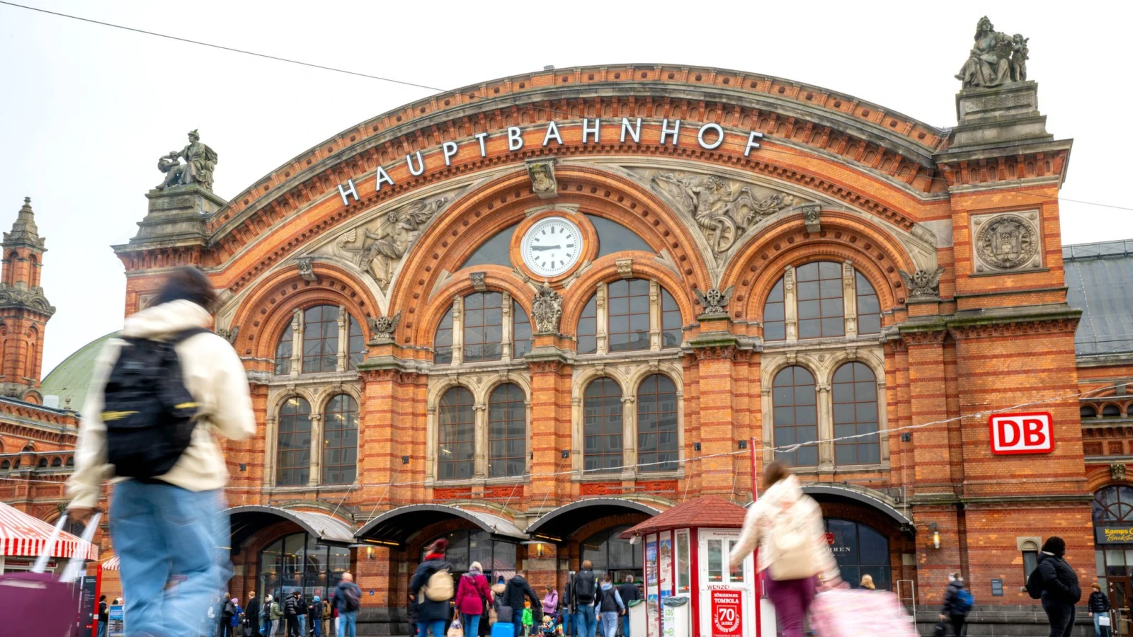 Bremen ve Çevresinde Trenle Seyahat Edecekleri Neler Bekliyor?, © dpa Bremen ve Çevresinde Trenle Seyahat Edecekleri Neler Bekliyor?, © dpa