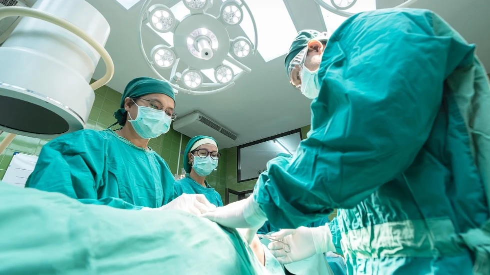 Kritik an unterschiedlichen Implantat-Preisen, © Pixabay Kritik an unterschiedlichen Implantat-Preisen, © Pixabay