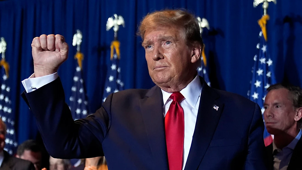 Trump gewinnt Vorwahl im US-Bundesstaat Michigan, © Andrew Harnik/AP/dpa Der frühere US-Präsident Donal Trump gewinnt Vorwahl im US-Bundesstaat Michigan, © Andrew Harnik/AP/dpa Der frühere US-Präsident Donal