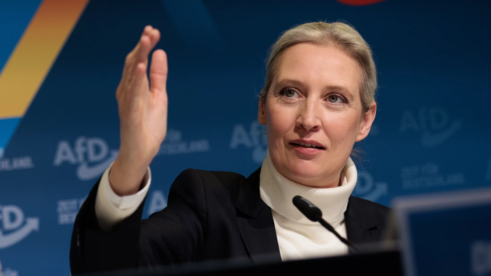 Avrupa Aşırı Sağı’nda Yükselen Bir Eğilim: Kadın Liderler!, © Foto: Carsten Koall/dpa Avrupa Aşırı Sağı’nda Yükselen Bir Eğilim: Kadın Liderler!, © Foto: Carsten Koall/dpa