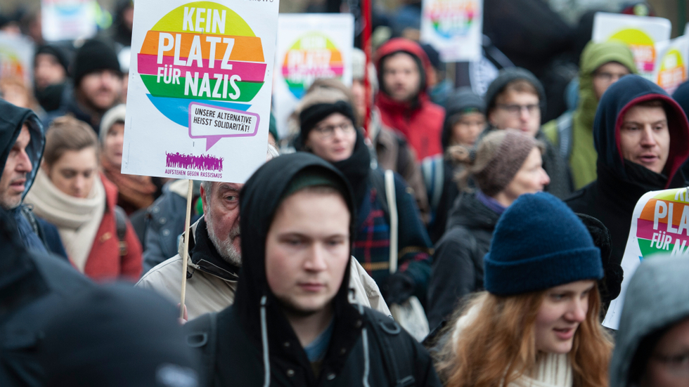 Almanya’da aşırı sağa tepkiler büyük: Yüzbinler sokaklardaydı!, © Shutterstock