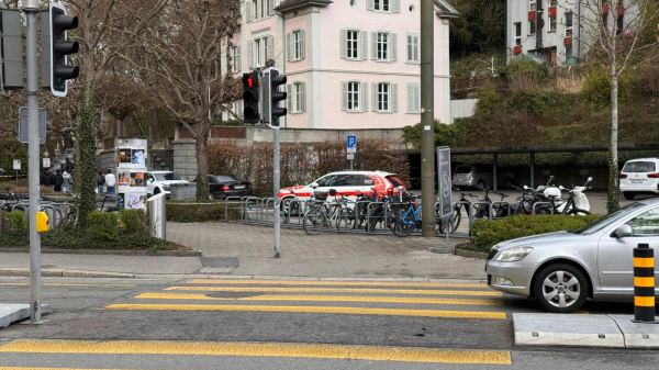 Jugendlicher nach Bombendrohung im Gega-Schulhaus festgenommen, © Radio Munot