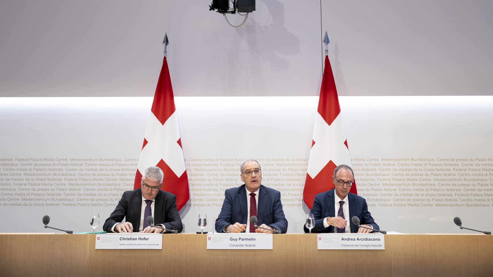 Bundesrat lehnt Ernährungsinitiative ab, © Keystone / Anthony Anex