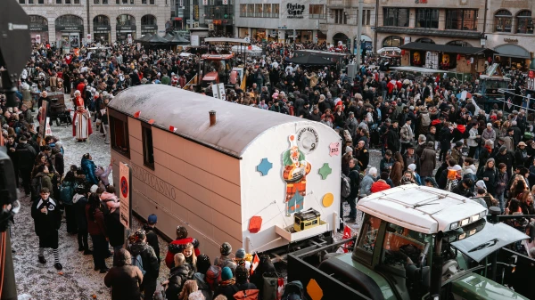 «Zmitzt drin!» , © Radio Basilisk «Zmitzt drin!» , © Radio Basilisk