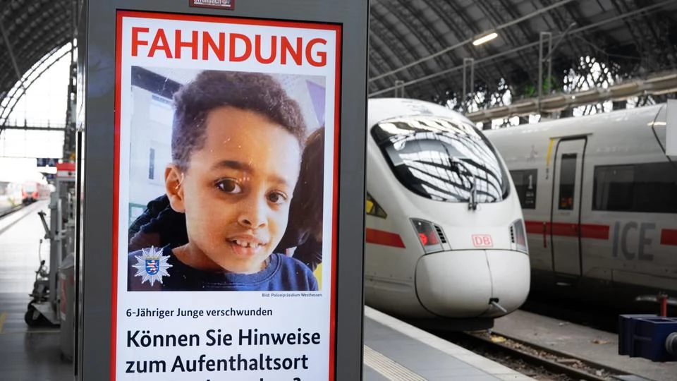 Hessen’de Kayıp Çocuk Alarmı: 300’den Fazla Kayıp Vakası, © dpa Hessen’de Kayıp Çocuk Alarmı: 300’den Fazla Kayıp Vakası, © dpa
