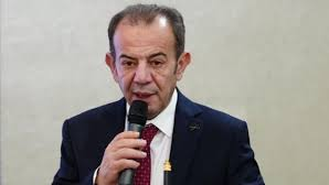 Bolu Belediye Başkanı Tanju Özcan Gözaltında, © medyaurfa.com