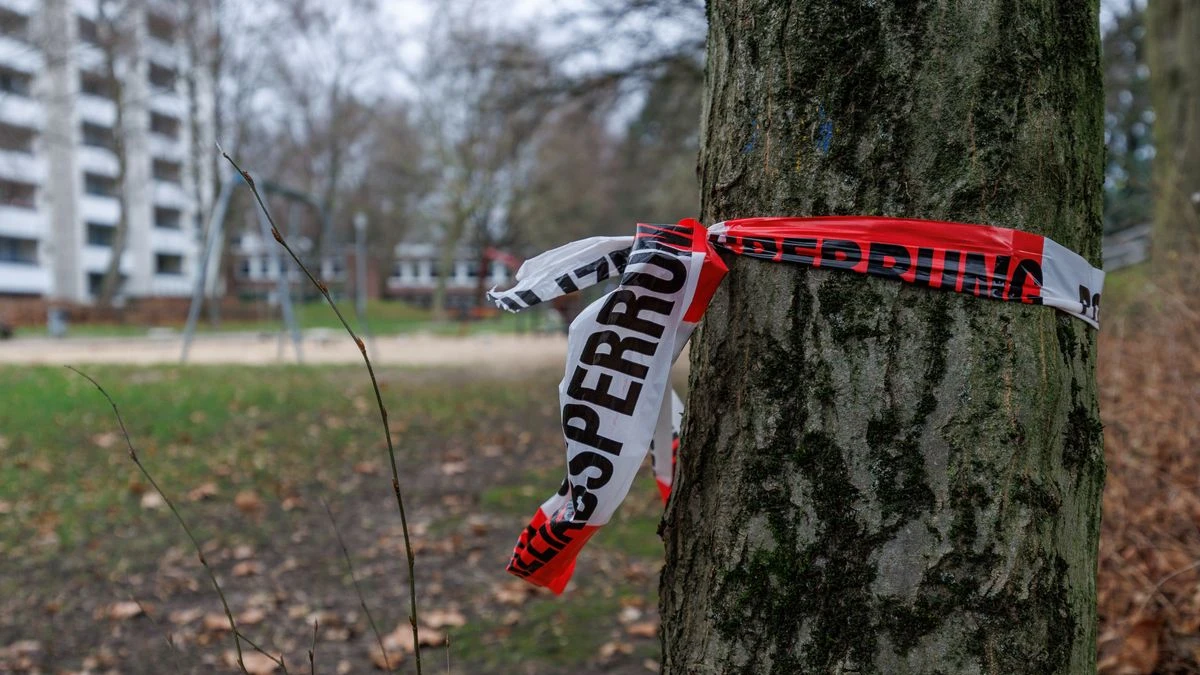 Bielefeld’de Yılbaşı Faciası: El Yapımı Havai Fişekler İki Gencin Canına Mal Oldu, © Friso Gentsch/dpa Bielefeld’de Yılbaşı Faciası: El Yapımı Havai Fişekler İki Gencin Canına Mal Oldu, © Friso Gentsch/dpa