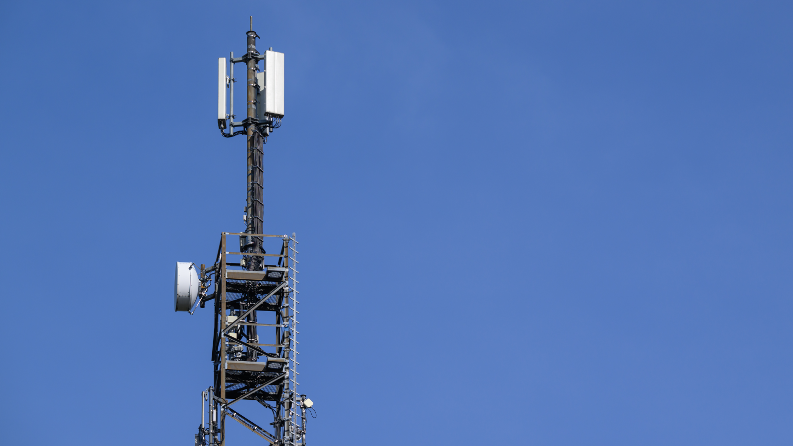 Hessen’deki Mobil Şebeke Boşlukları 2030’a Kadar Kapatılacak!, © Patrick Pleul/dpa