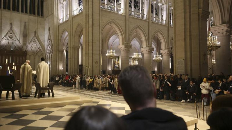 Weihnachtsmesse in Notre-Dame, © Keystone Thomas Padilla
