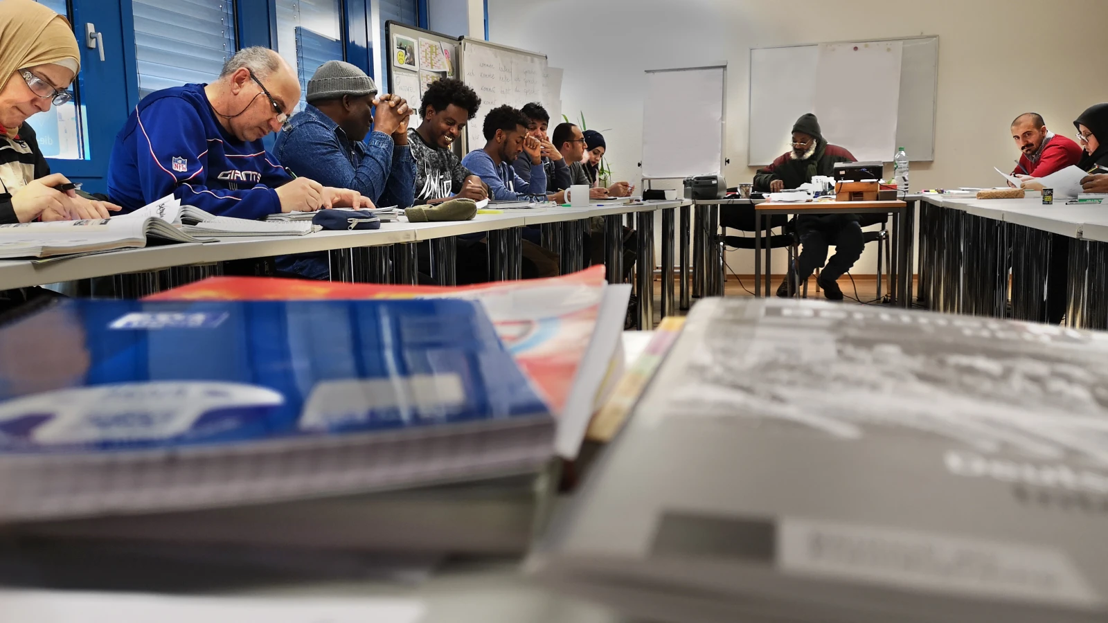 Almanya’da sığınmacılara çalışma zorunluluğu getirilmesi tartışılıyor!, © shutterstock Almanya’da sığınmacılara çalışma zorunluluğu getirilmesi tartışılıyor!, © shutterstock