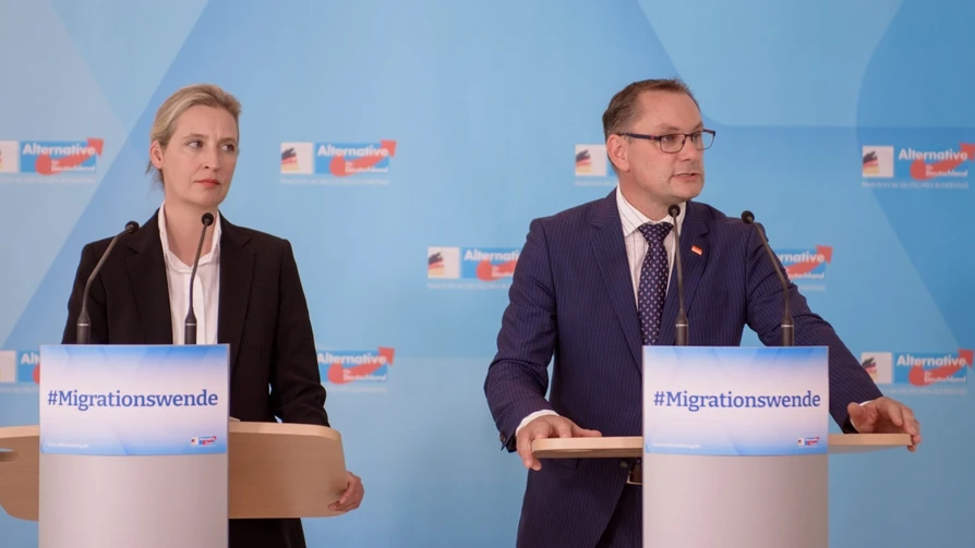 Bremen siyaseti AfD’nin yasaklanmasını tartışıyor!, © shutterstock Bremen siyaseti AfD’nin yasaklanmasını tartışıyor!, © shutterstock