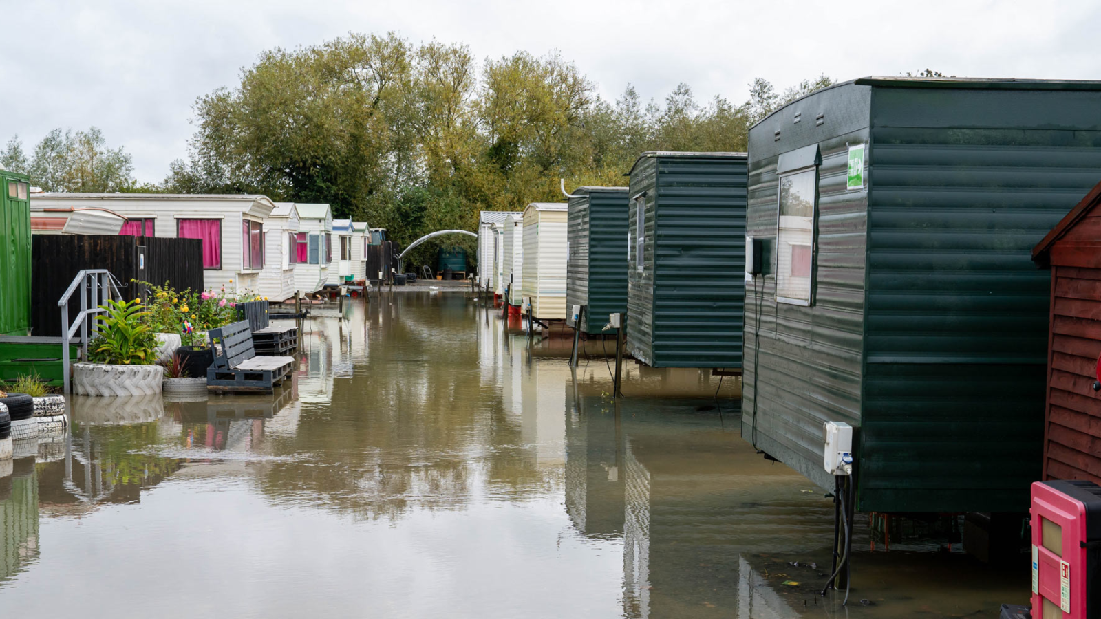 Der CARAVAN.fm Expertentalk: So schützt ihr euren Wohnwagen vor Wasserschäden!, © Foto: Radoslaw Starzynski Shutterstock