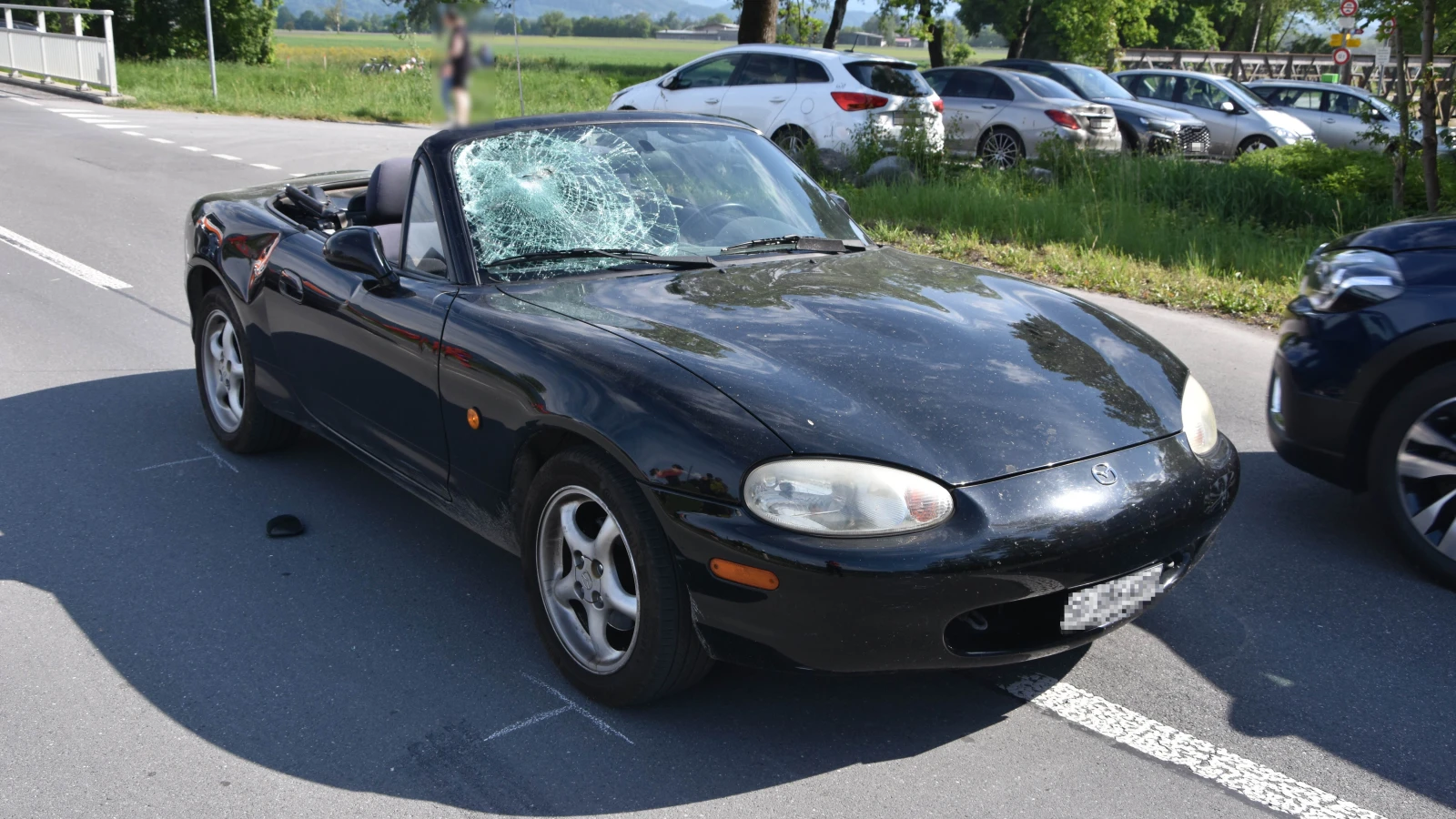 Unfall zwischen E-Bike und Auto in Balgach, © Kantonspolizei St.Gallen Unfall zwischen E-Bike und Auto in Balgach, © Kantonspolizei St.Gallen