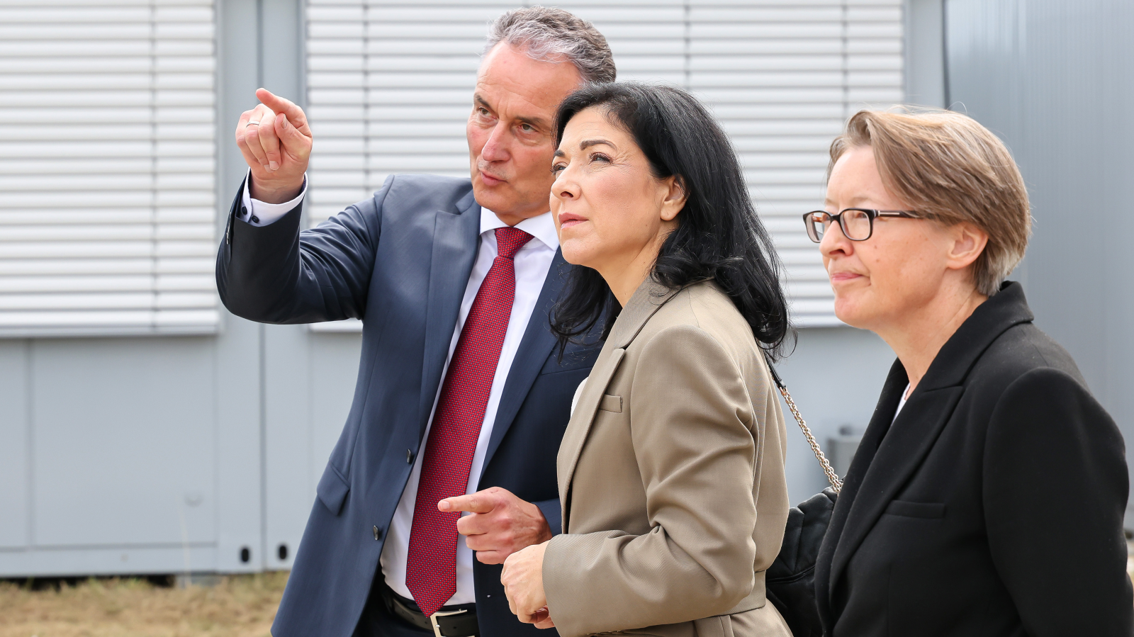 Daha Çok ve Daha Uzun Çalışma Gündemde!, © dpa