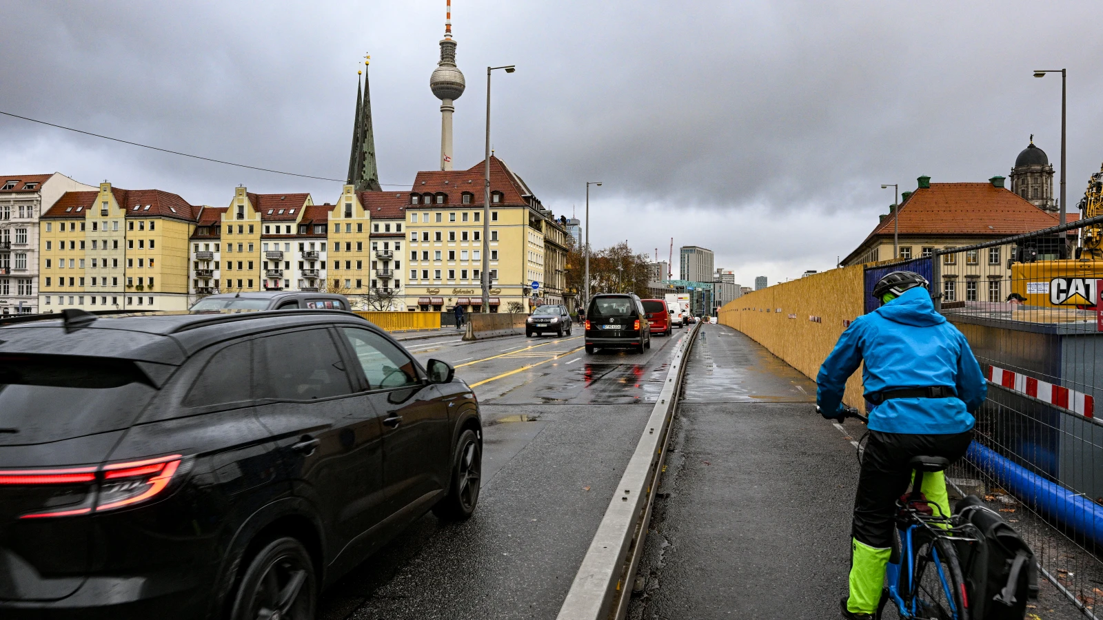 Berlin’de Yeni Mühlendamm Köprüsünün İnşaatı Başladı!, © dpa Berlin’de Yeni Mühlendamm Köprüsünün İnşaatı Başladı!, © dpa