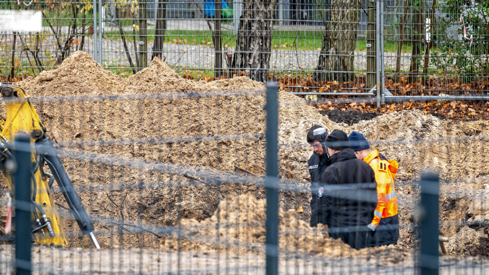 Bremen-Huchting'de İkinci Dünya Savaşı Bombası Başarıyla Etkisiz Hale Getirildi!, © dpa