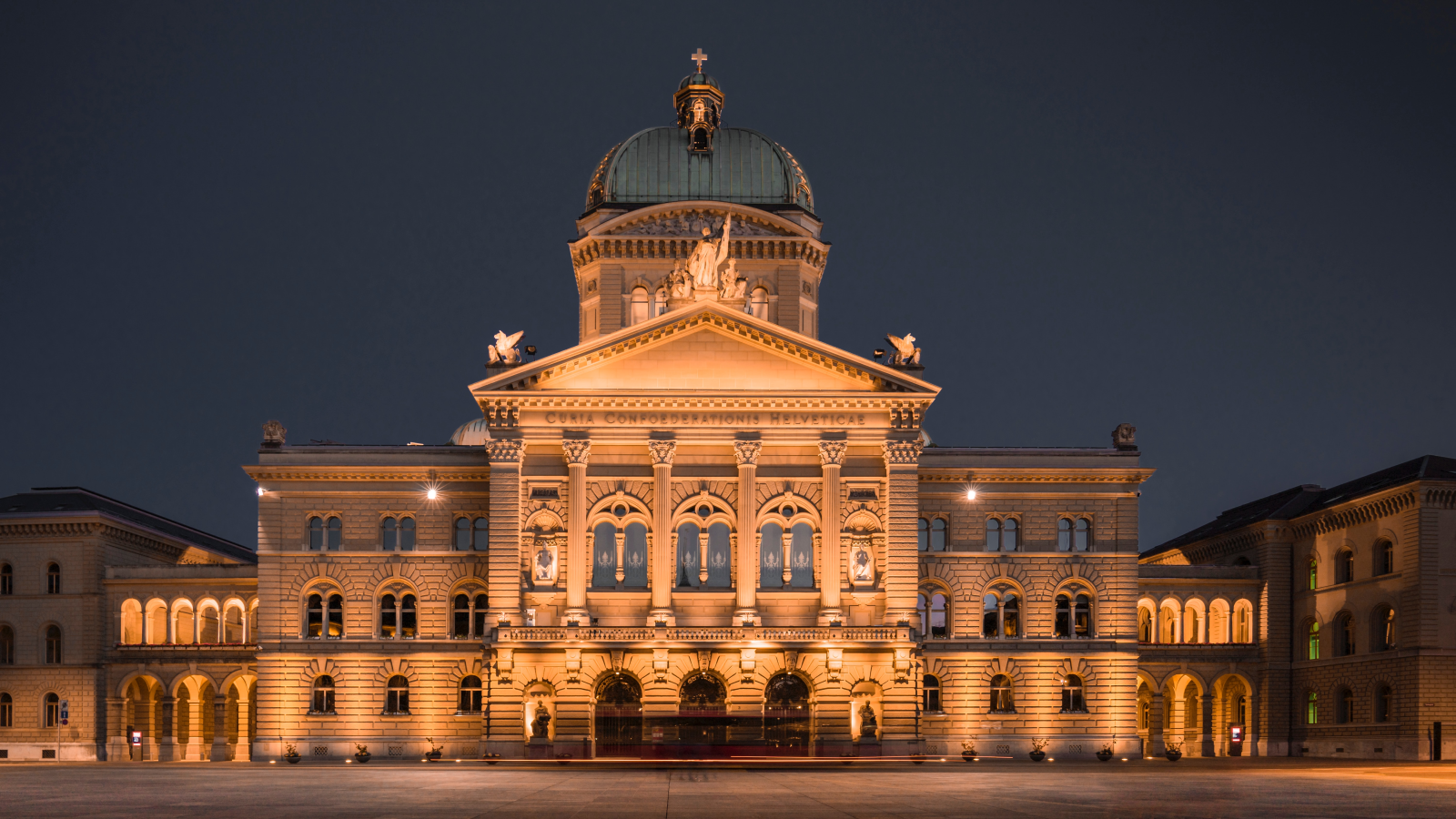 Die Schweiz will Liechtenstein nicht verteidigen, © Unsplash/Ansgar Scheffold