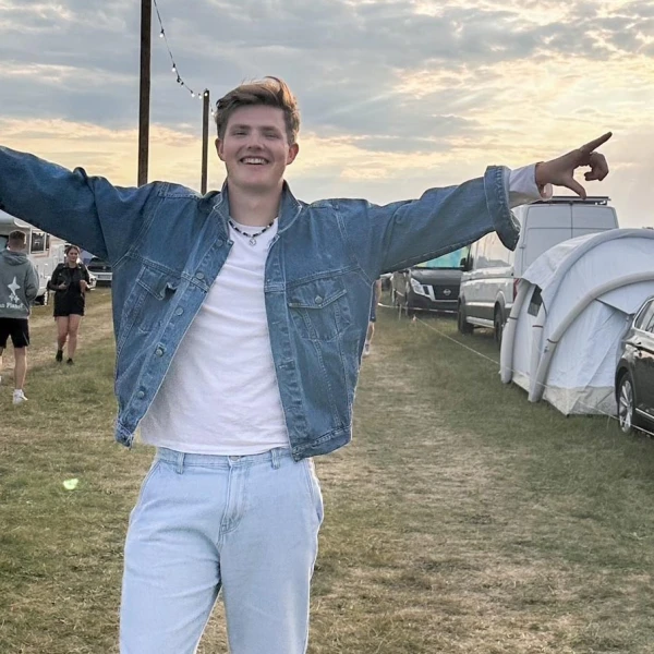 CARAVAN.fm Moderator Finn Rieken, © CARAVAN.fm CARAVAN.fm Moderator Finn Rieken, © CARAVAN.fm