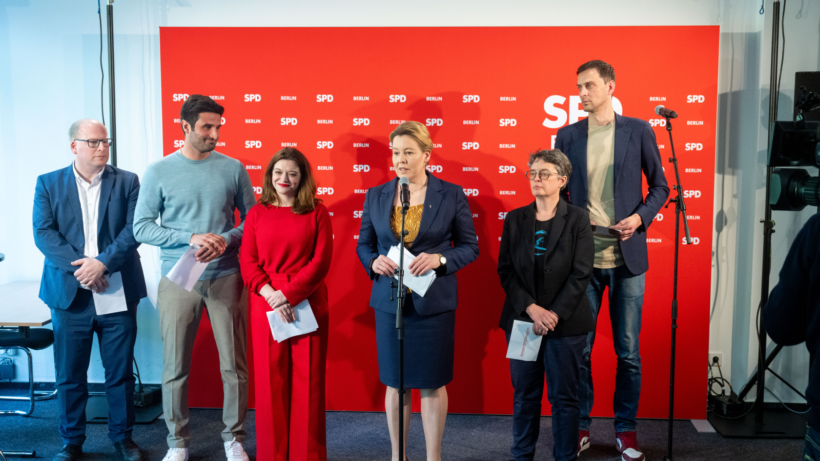 Yeni Berlin SPD yönetimi için ikinci tur oylar veriliyor!, © dpa