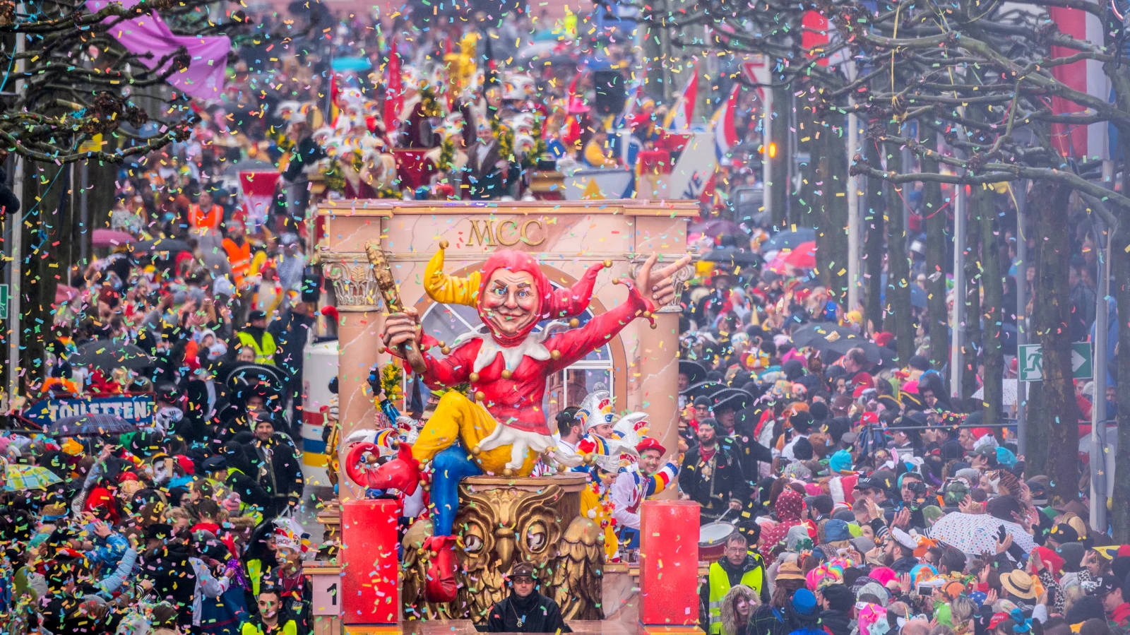 Köln Karnevalı Öncesi Güvenlik Önlemleri Artıyor!, © Andreas Arnold/dpa/dpa-tmn Köln Karnevalı Öncesi Güvenlik Önlemleri Artıyor!, © Andreas Arnold/dpa/dpa-tmn