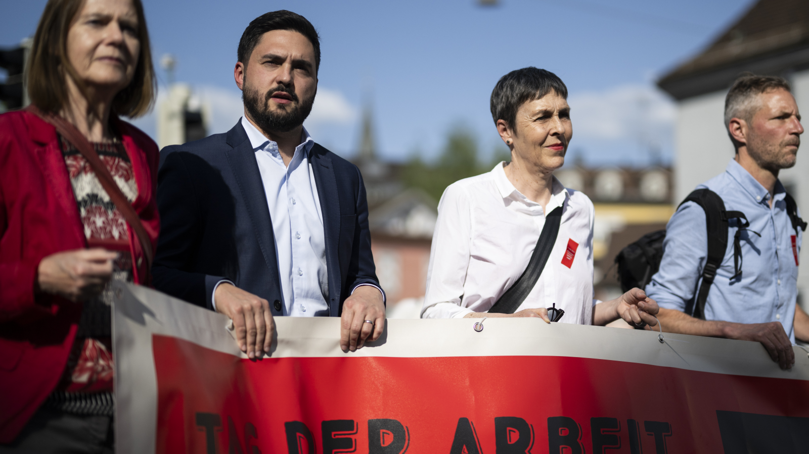 Wermuth ruft in St. Gallen zum "Aufstand für Respekt und Würde" auf, © KEYSTONE/Gian Ehrenzeller