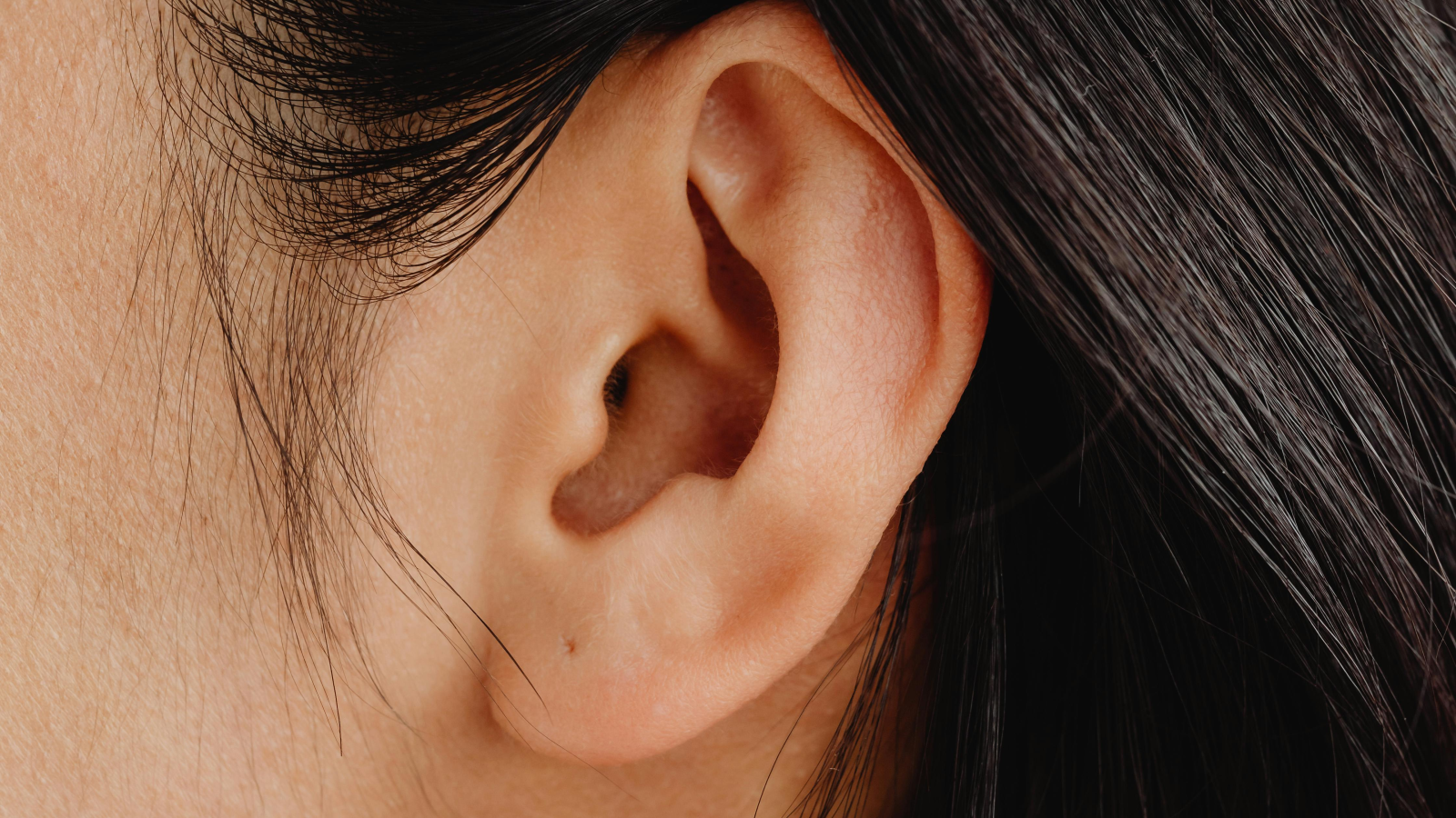 Ohrspülung in der Apotheke, © Karola G