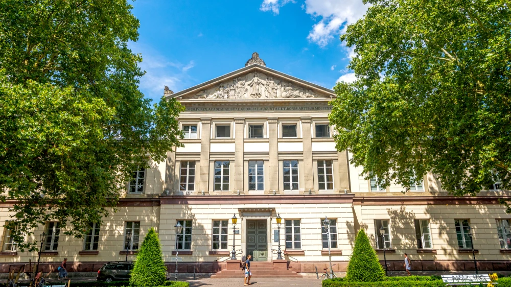 Göttingen Üniversitesi'nde Şok: Türk Rektör Görevden Alındı!, © shutterstock Göttingen Üniversitesi'nde Şok: Türk Rektör Görevden Alındı!, © shutterstock
