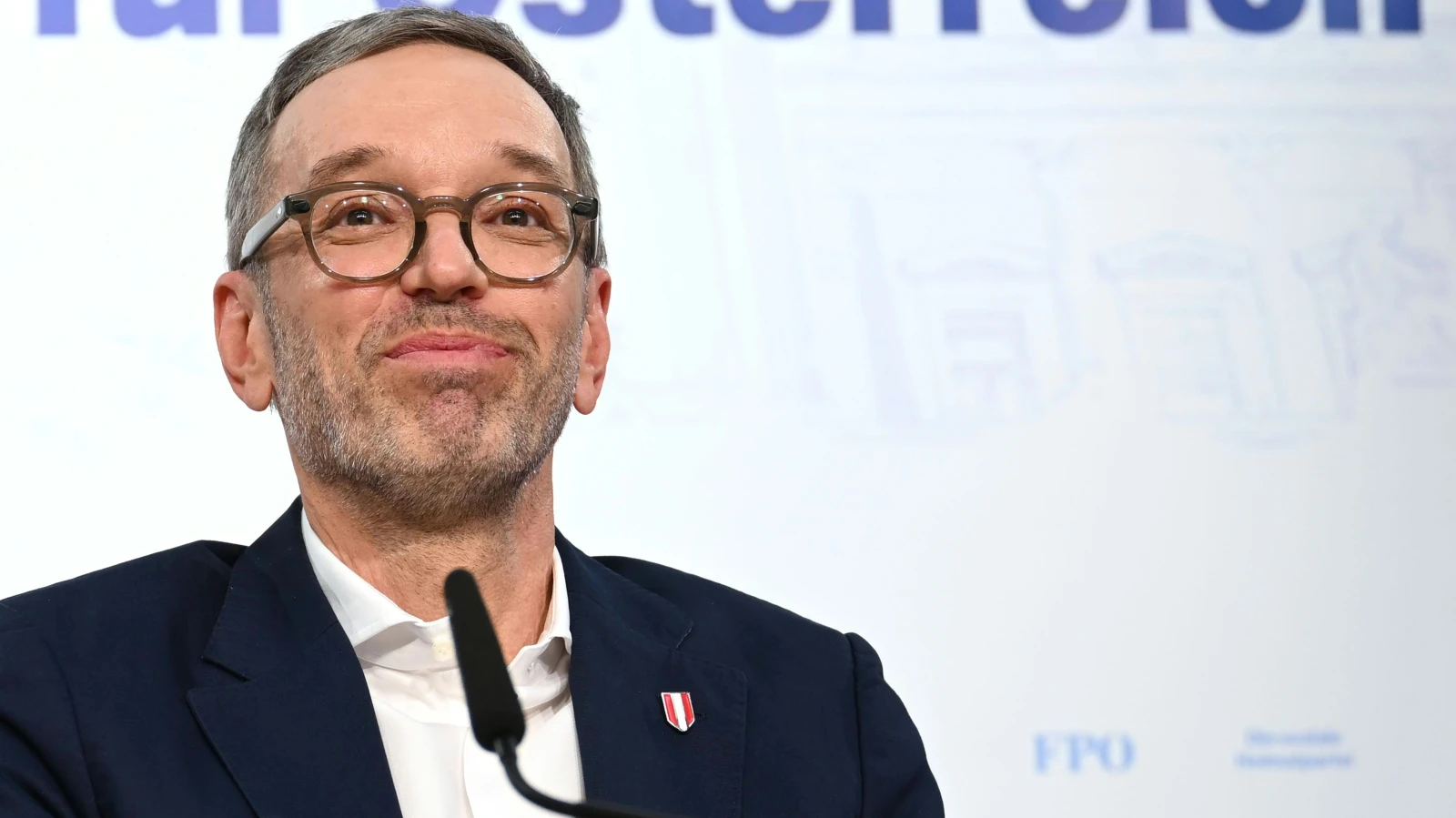 Kickl will mit "ehrlicher Politik" neue Ära einleiten, © APA/HELMUT FOHRINGER Kickl will mit "ehrlicher Politik" neue Ära einleiten, © APA/HELMUT FOHRINGER